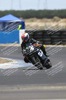 media/Jul-19-2025-TrackDaz (Sat) [[ff1509a44a]]/C Group/1240pm (Turn 1)/
